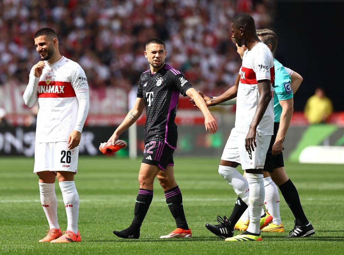 包含国际比赛日拜仁慕尼黑调整名单以备德甲,调整名单环节打磨,话题不断,心理建设被强调的词条 包含国际比赛日拜仁慕尼黑调整名单以备德甲,调整名单环节打磨,话题不断,心理建设被强调的词条