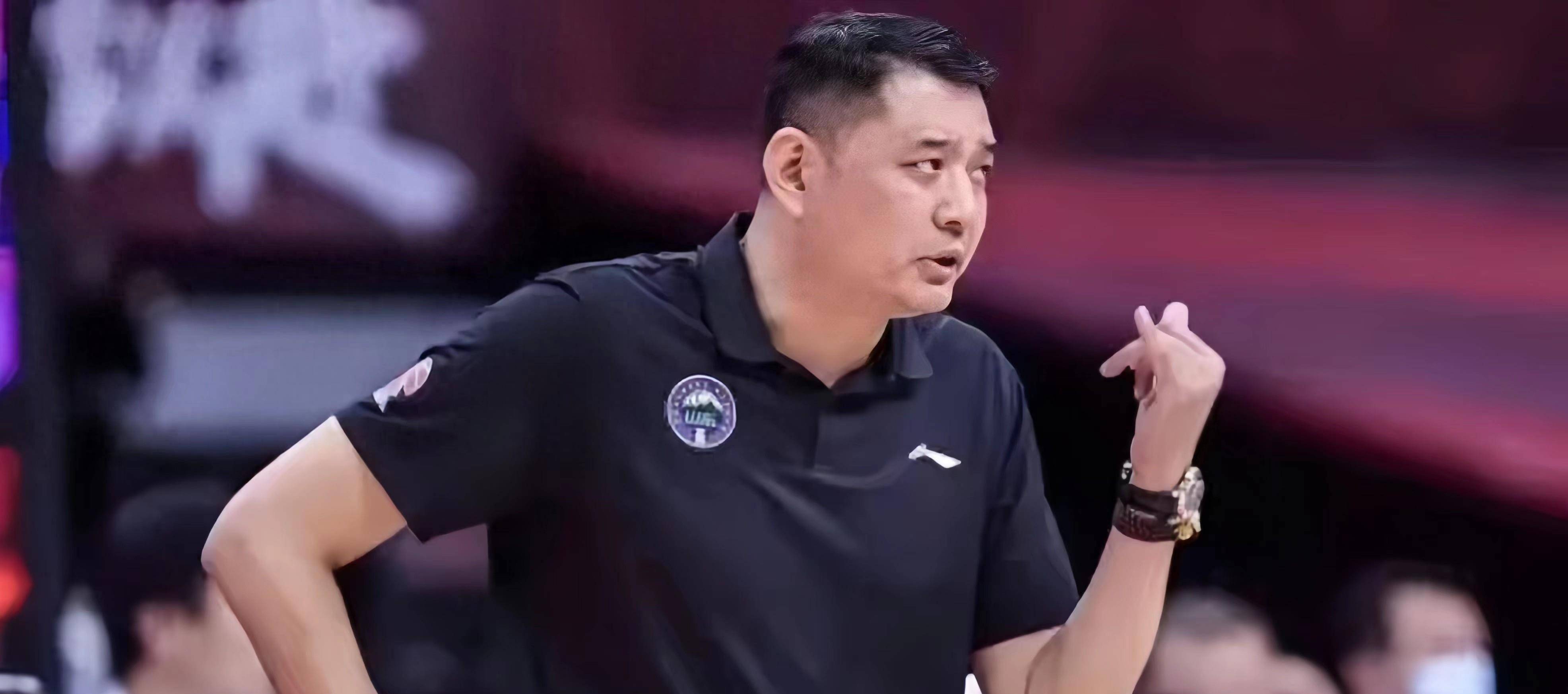 关于拜仁慕尼黑训练开放日,赛后战术微调引欢呼,CBA常规赛在即,球队文化再被提及的信息 关于拜仁慕尼黑训练开放日,赛后战术微调引欢呼,CBA常规赛在即,球队文化再被提及的信息