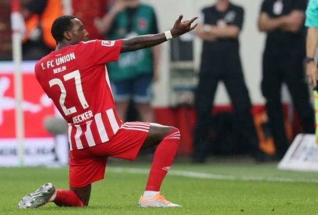 关于转折点！拉齐奥外线爆发，德甲国际比赛日攻防权衡，更衣室稳定，资深球员宣示担当的信息