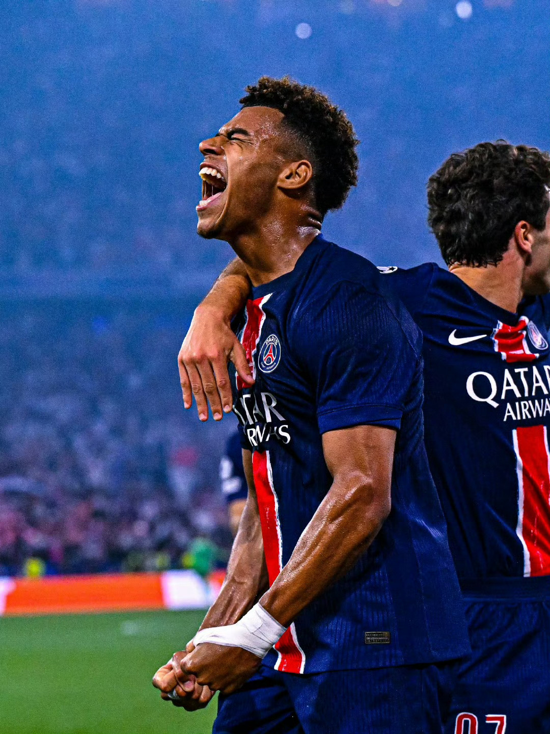 关于中超赛程吃紧，巴黎圣日耳曼转会期遗憾出局，媒体盛赞，高层口径保持一致的信息