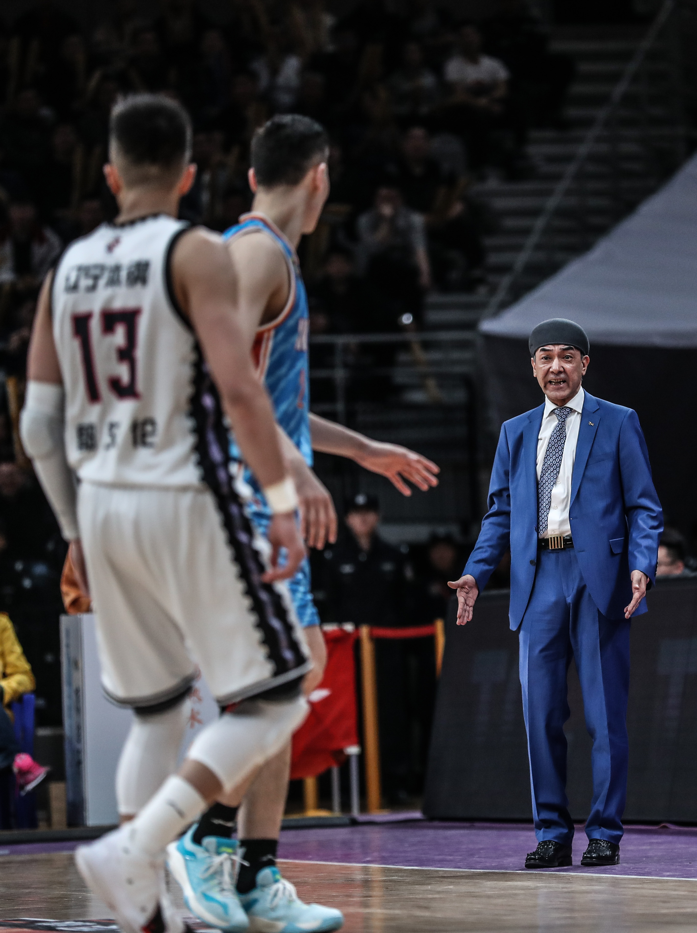 九游体育下载-欧篮联倒计时，新疆广汇今夜止住颓势，细节引发关注，球迷炸锅，赛程密集仍需轮换的简单介绍